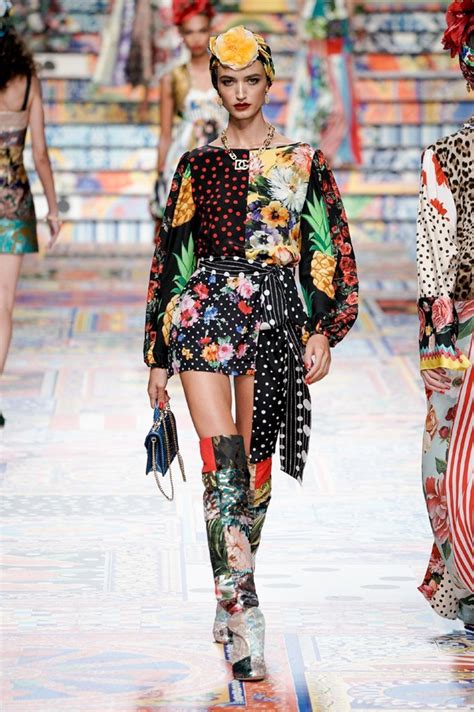 dolce gabbana desfile 2021|dolce gabbana dresses 2021.